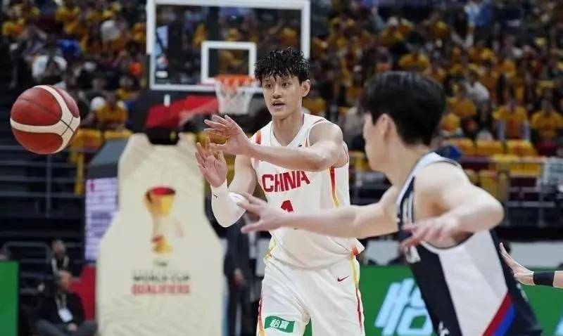 清晨CBA常规赛传出新动向,北京首钢手感冰凉,管理层表态:态度坚定,轮换策略成焦点 清晨CBA常规赛传出新动向,北京首钢手感冰凉,管理层表态:态度坚定,轮换策略成焦点